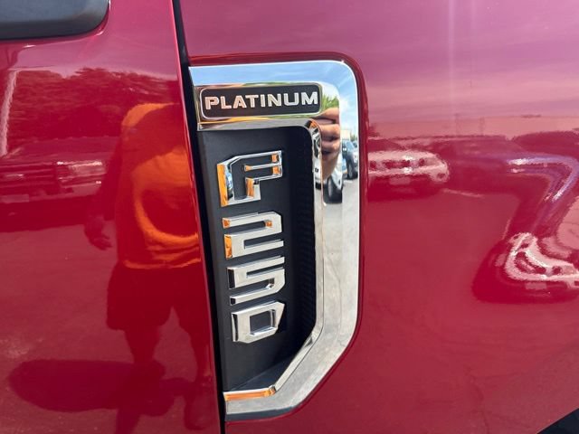 Used 2020 Ford F250 Platinum w/ FX4 Off-Road Package AWD/4WD image 11