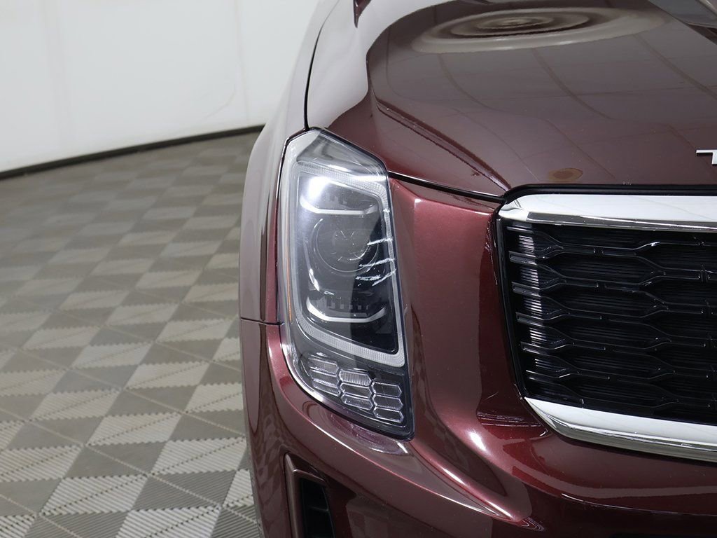 Used 2022 Kia Telluride LX image 13