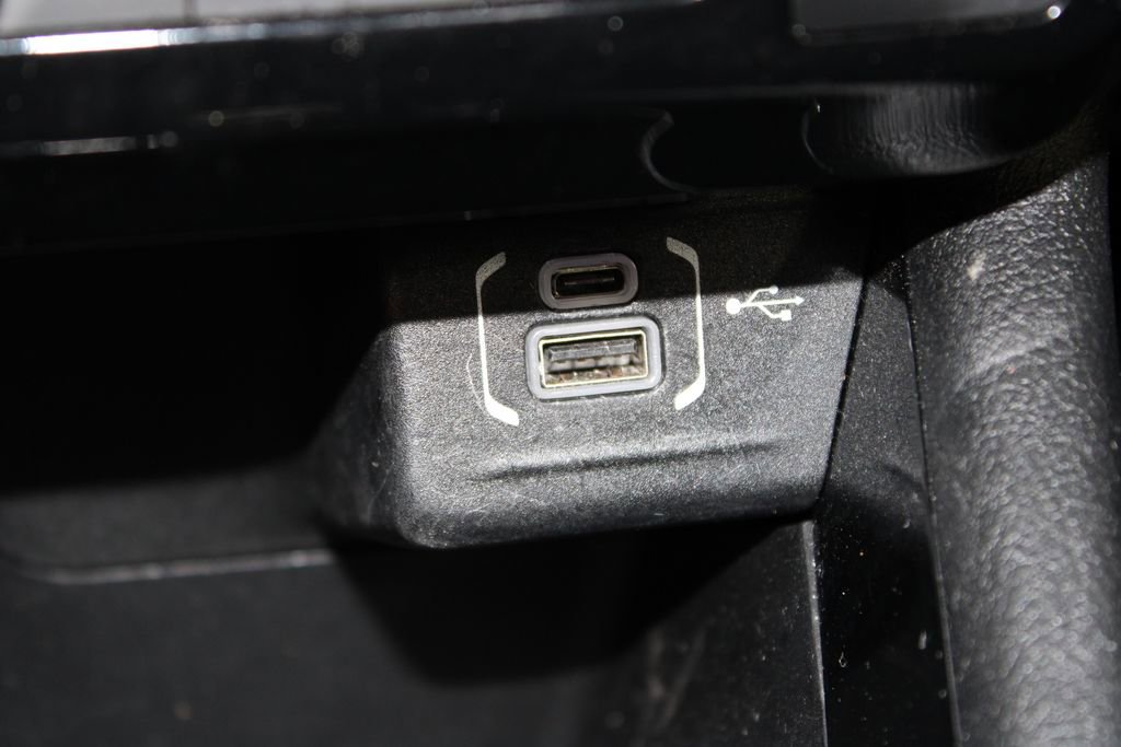 Used 2025 Jeep Compass Trailhawk w/ Trailer Tow Group image 26