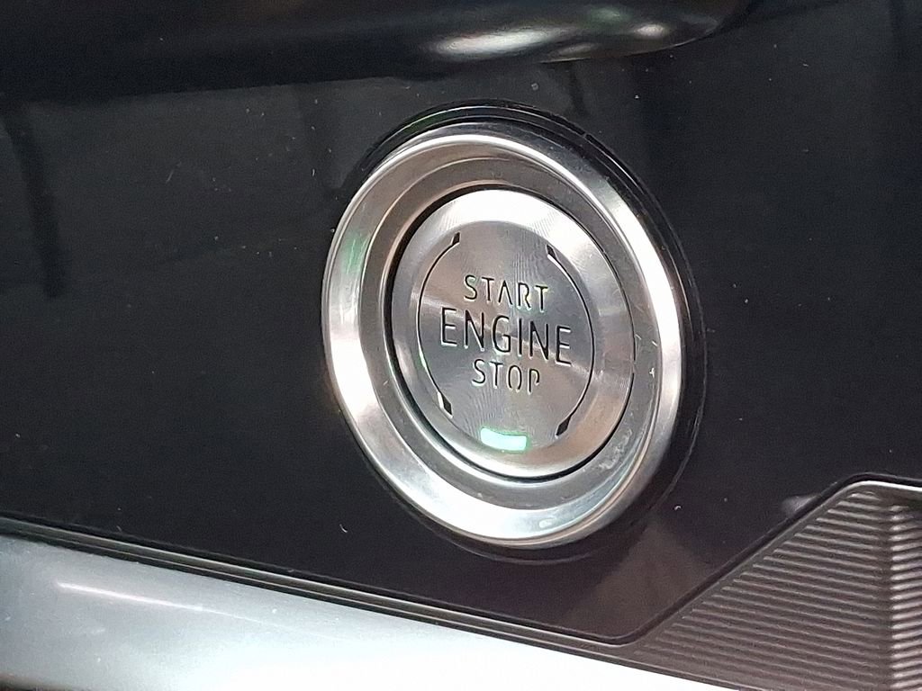 Used 2025 Chevrolet Corvette Z06 RWD image 21