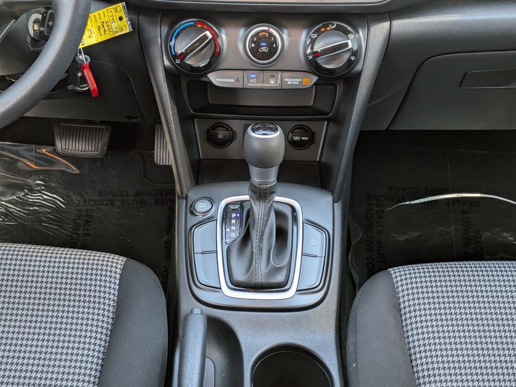 Used 2021 Hyundai Kona SE FWD image 18