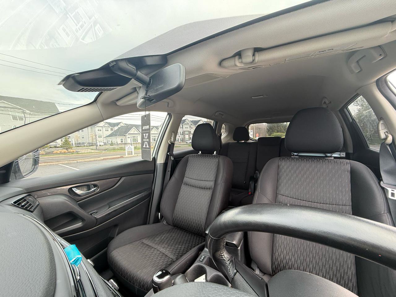 Used 2019 Nissan Rogue SV AWD/4WD image 8