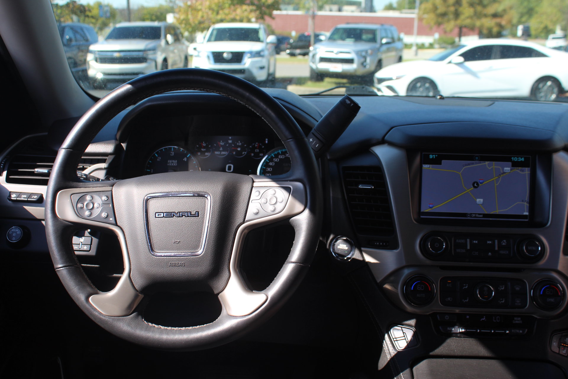 Used 2018 GMC Yukon Denali w/ Denali Ultimate Package RWD image 26