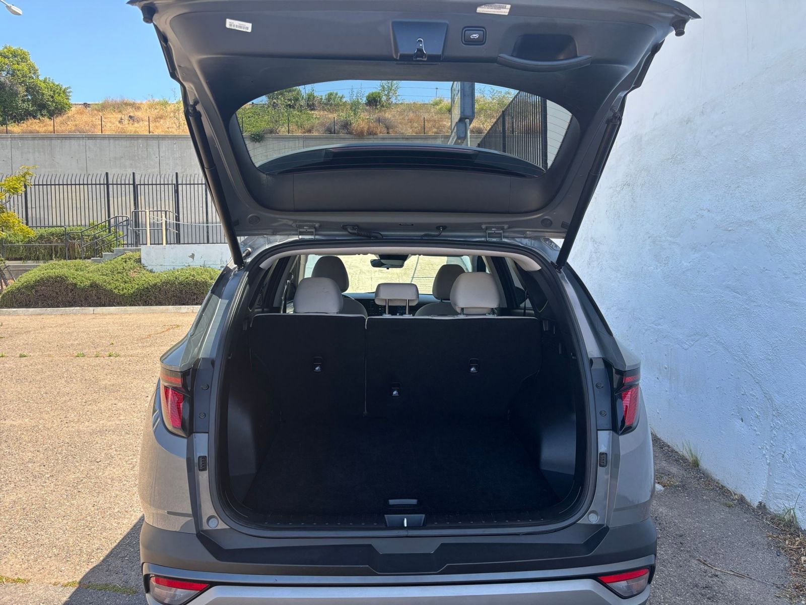 Used 2025 Hyundai Tucson SEL FWD image 33