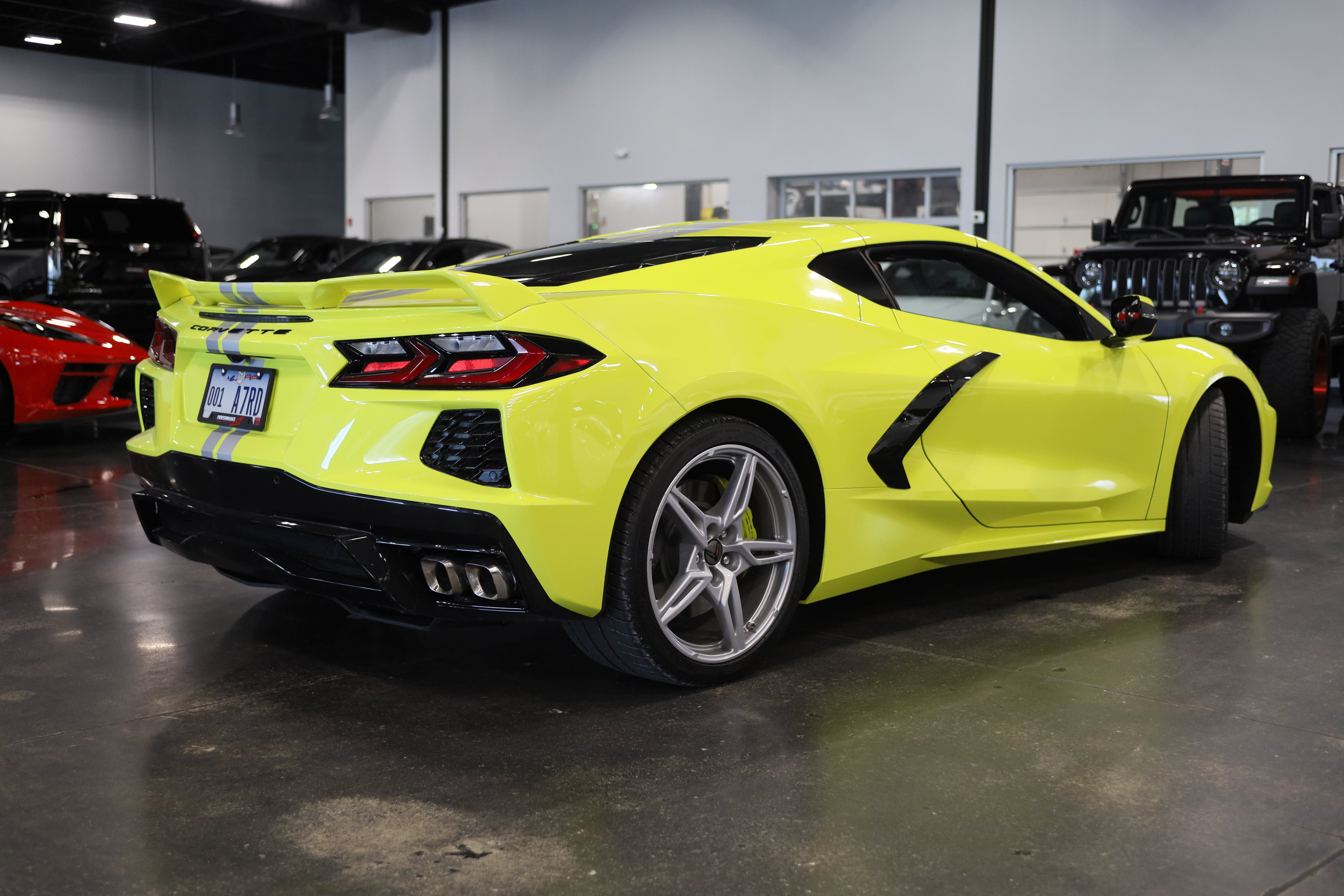 Used 2022 Chevrolet Corvette Stingray Coupe w/ Z51 Performance Package RWD image 6