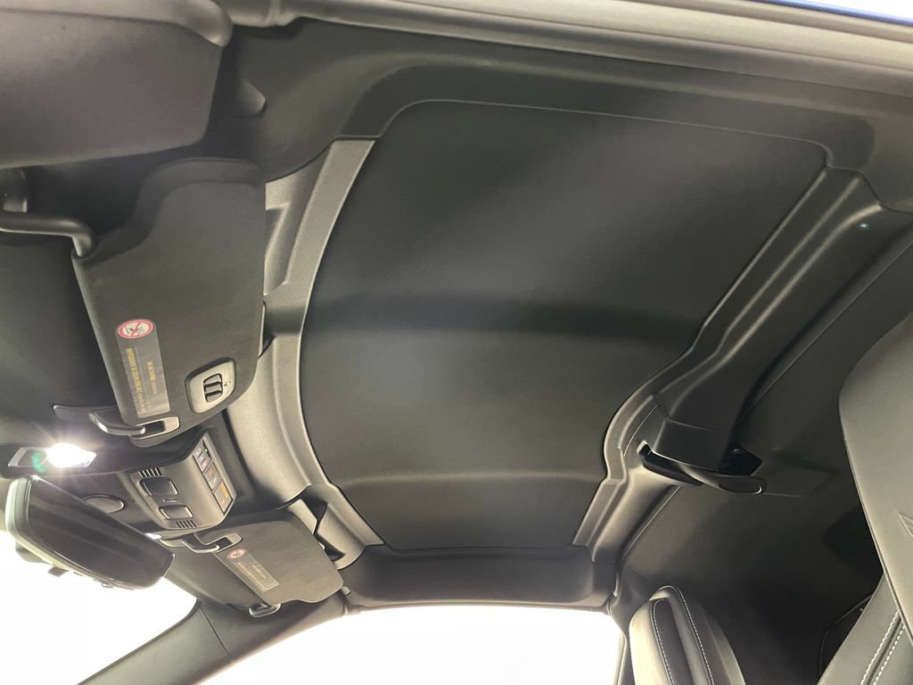 Used 2021 Chevrolet Corvette Stingray Preferred Cpe w/ Battery Protection Package RWD image 30