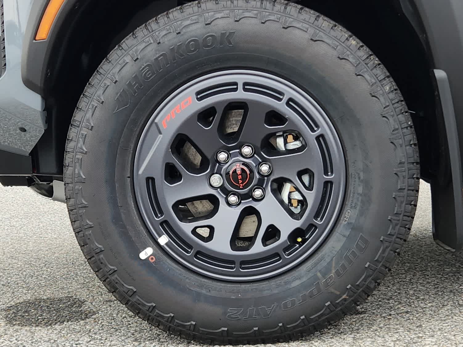 Used 2025 Nissan Frontier PRO-4X AWD/4WD image 6