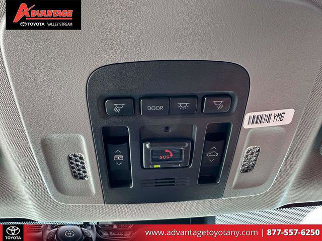 Certified 2024 Toyota Camry XSE w/ Navigation Package image 38