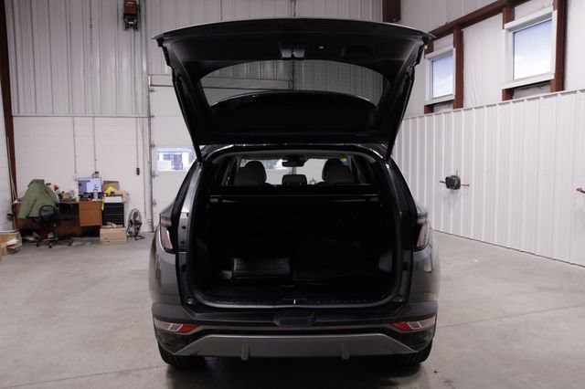 Used 2022 Hyundai Tucson Limited w/ Cargo Package image 20