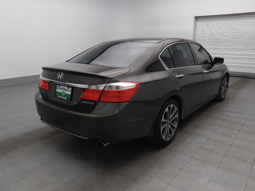 Used 2015 Honda Accord Sport image 9