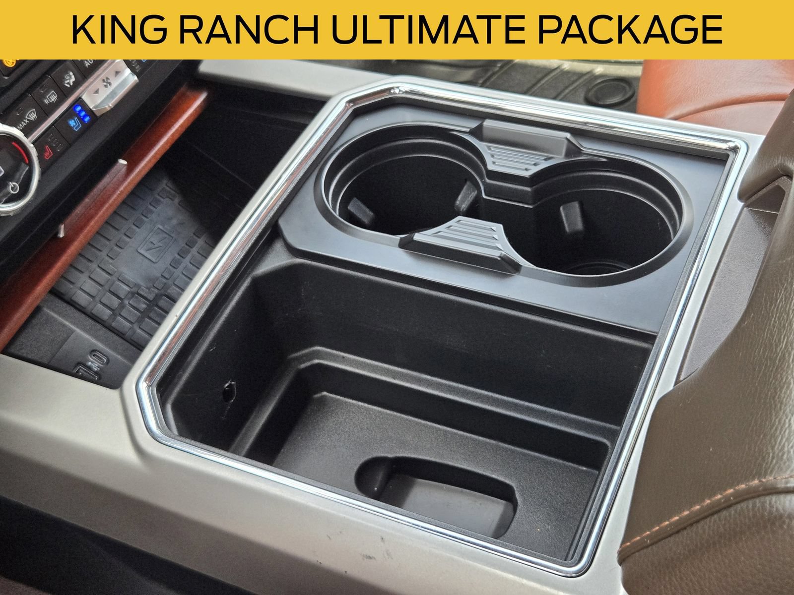 Used 2022 Ford F350 King Ranch w/ King Ranch Ultimate Package AWD/4WD image 21
