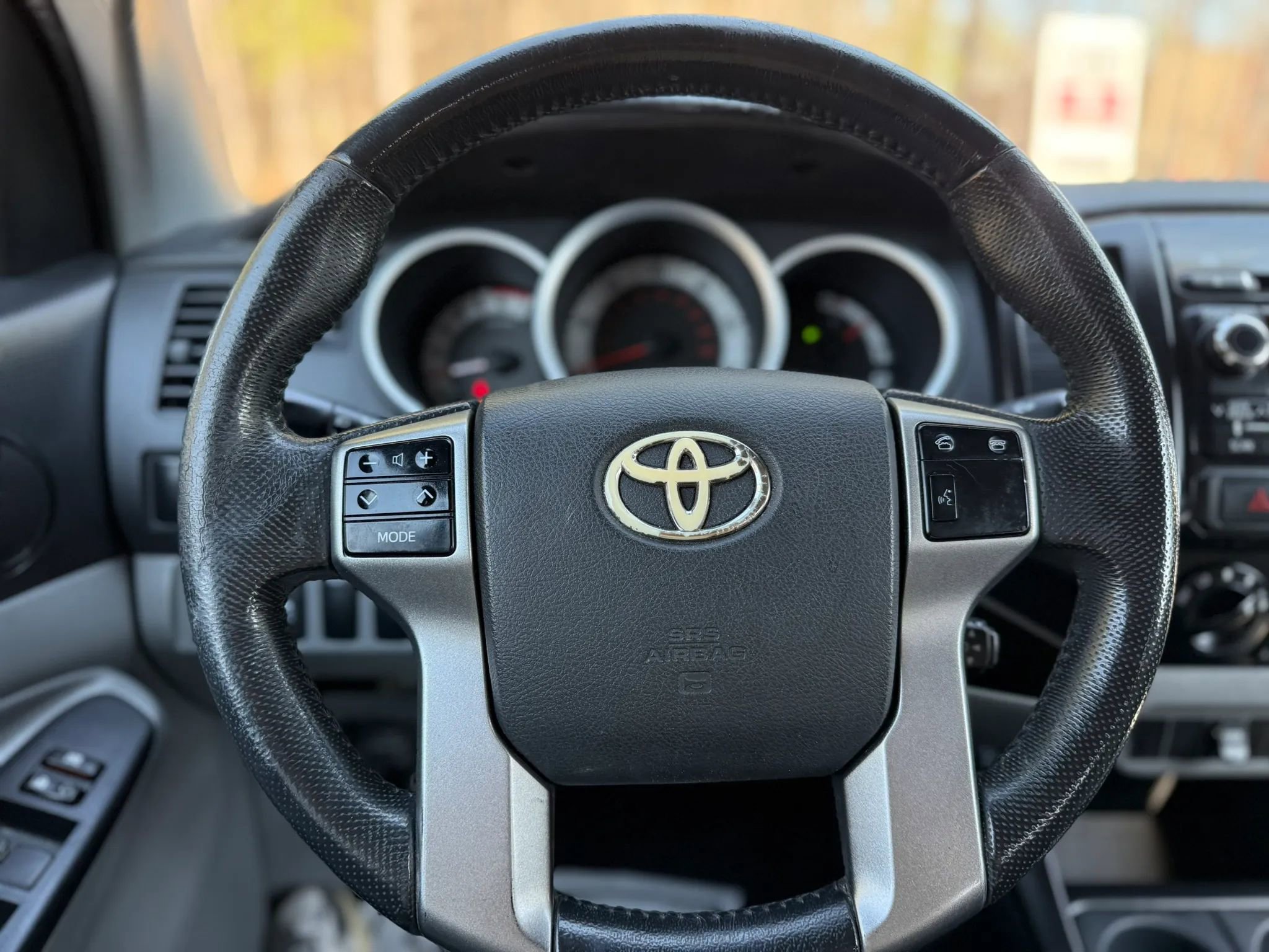 Used 2012 Toyota Tacoma PreRunner w/ Convenience Pkg RWD image 23