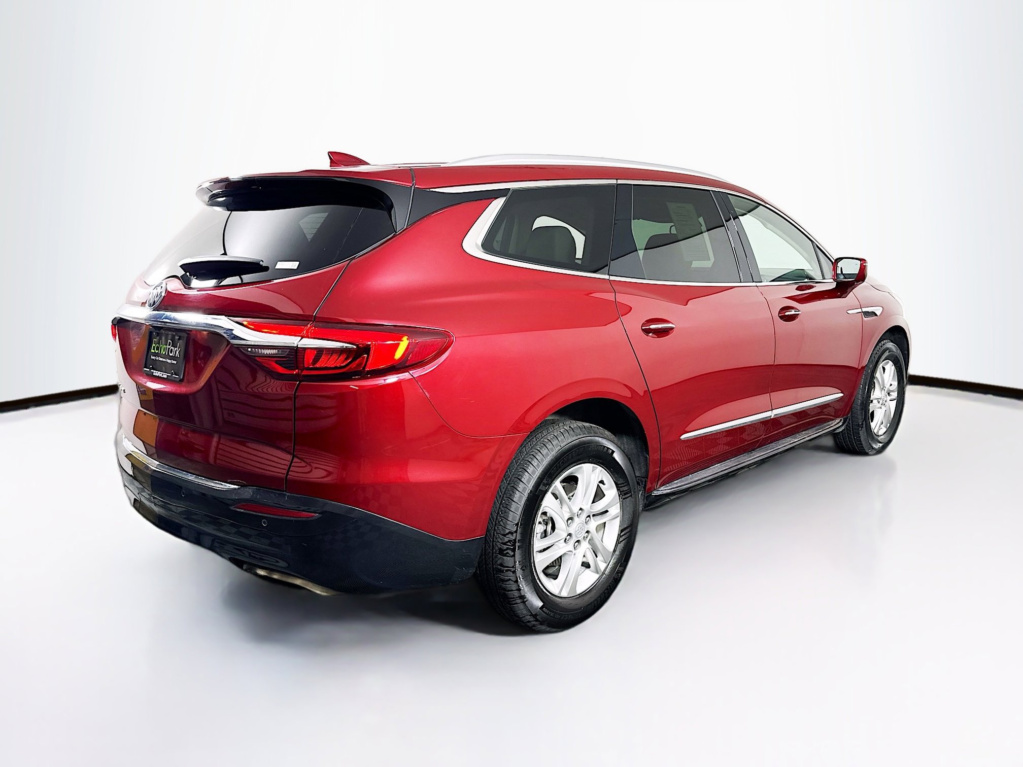 Used 2020 Buick Enclave Essence w/ LPO, Luxury Package FWD image 9