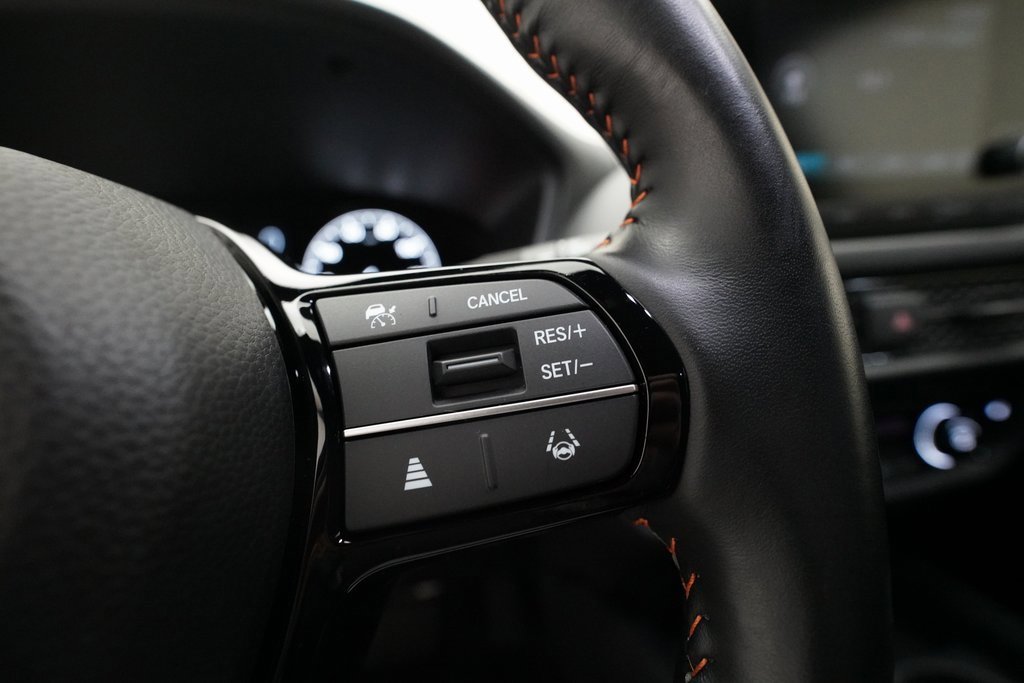 Certified 2025 Honda HR-V Sport image 18