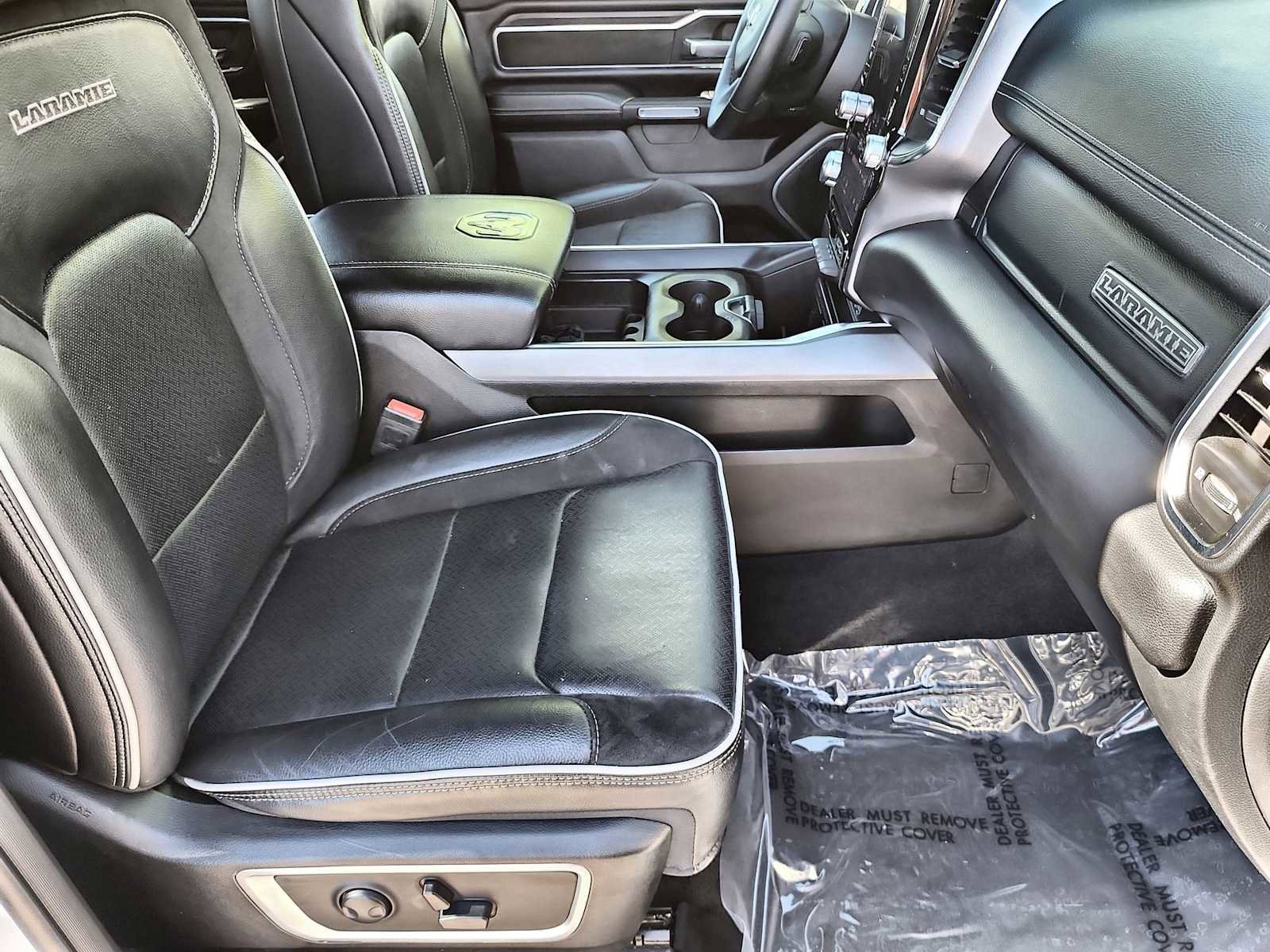 Used 2025 RAM 1500 Laramie image 18