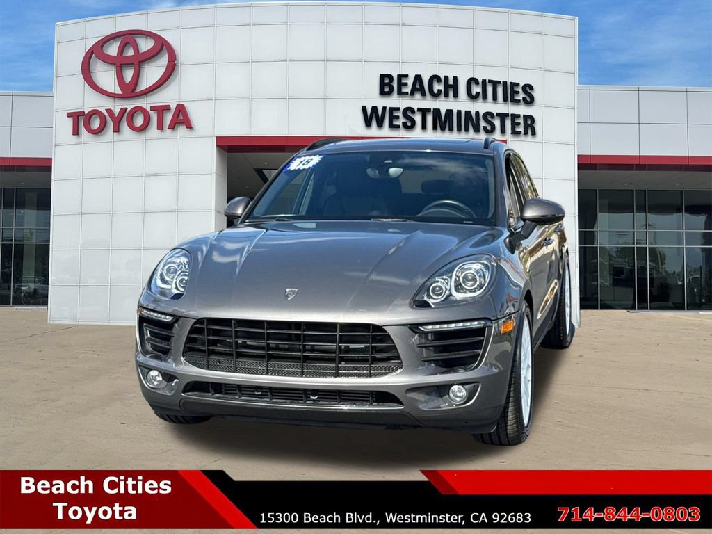 Used 2018 Porsche Macan Sport Edition AWD/4WD image 5