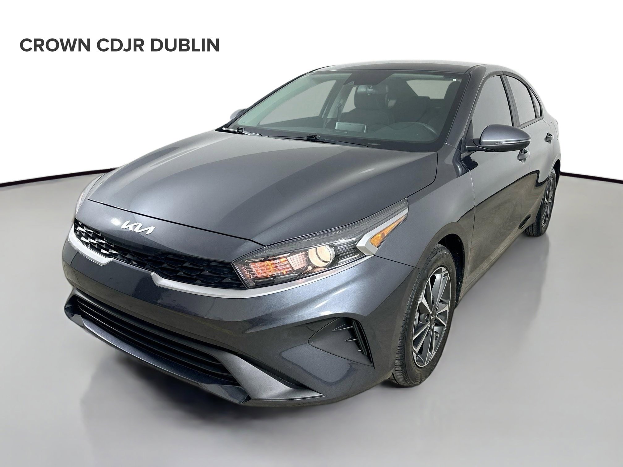 Used 2024 Kia Forte LXS w/ LXS Technology Package FWD image 1