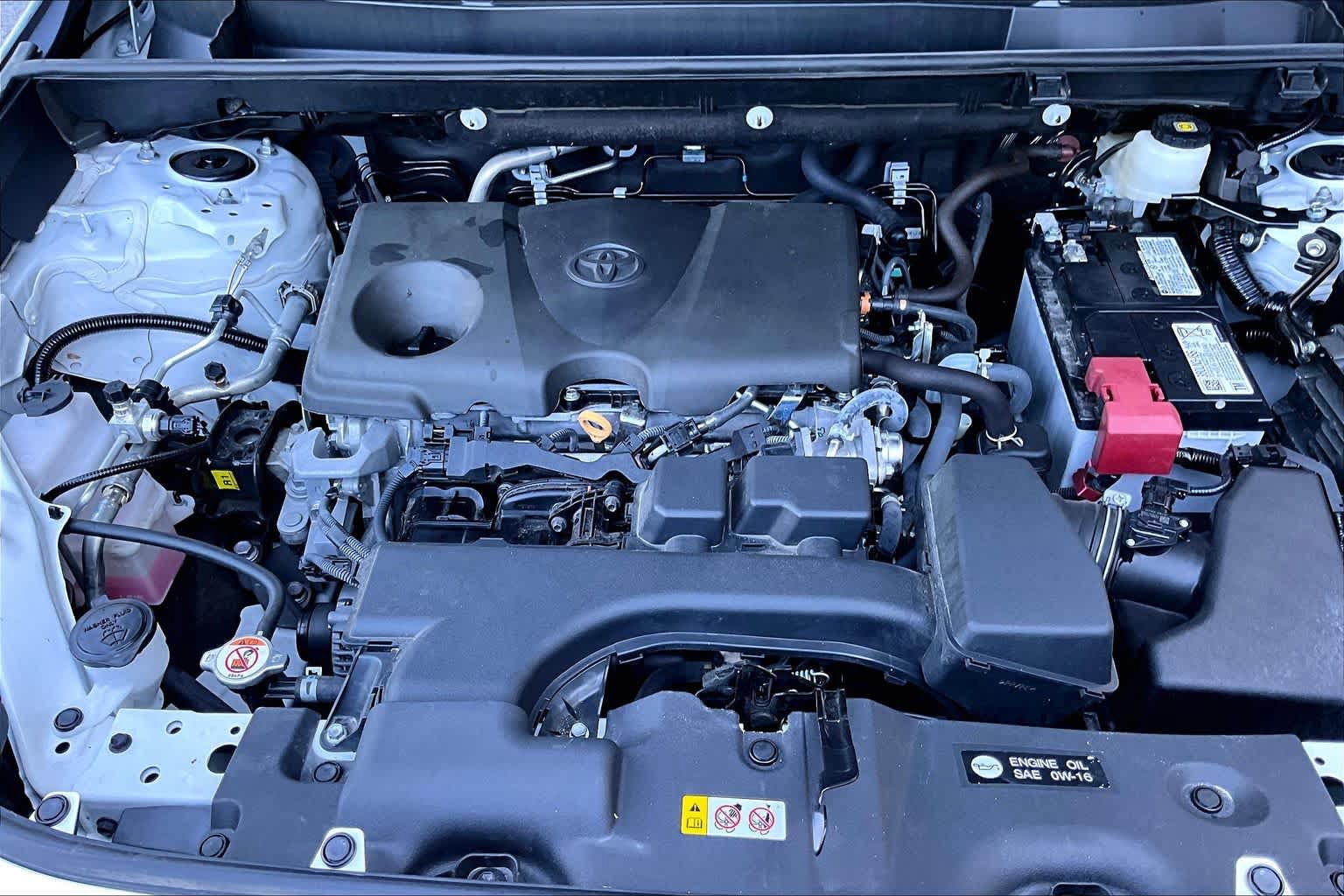 Certified 2025 Toyota RAV4 XLE AWD/4WD image 32