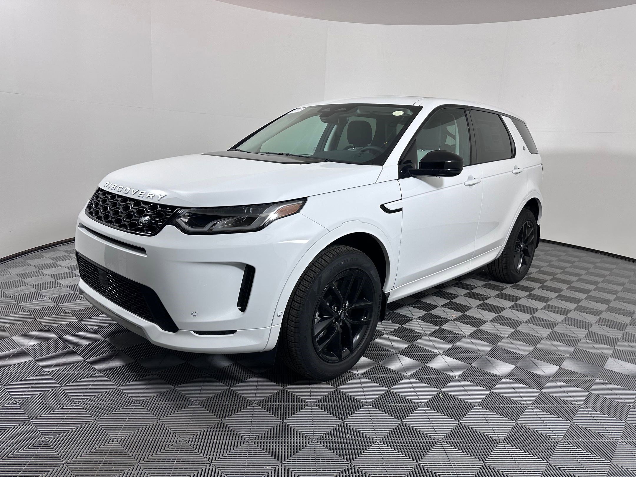 New 2025 Land Rover Discovery Sport S
