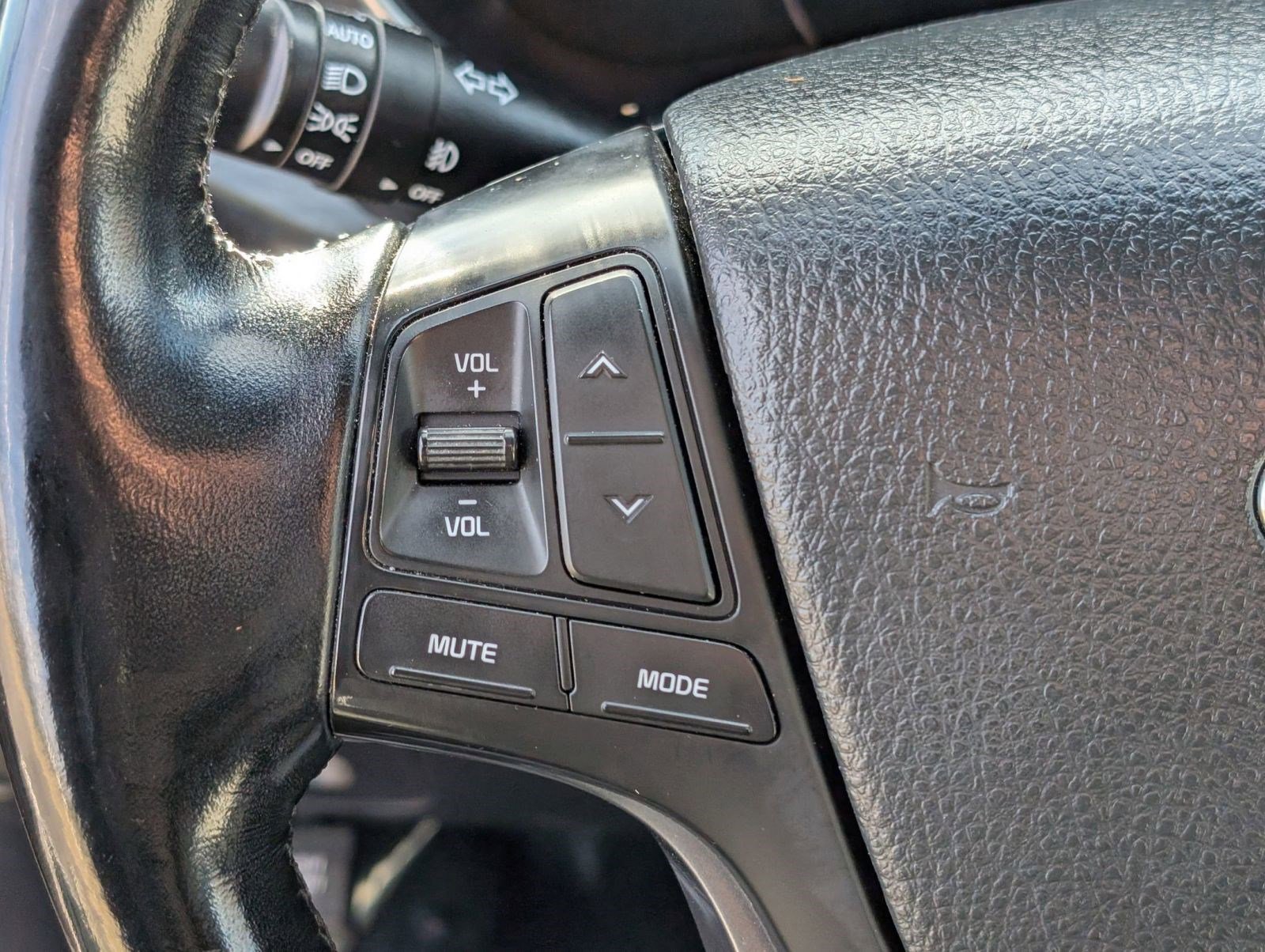 Used 2014 Kia Sorento SX w/ 3rd Row Package image 17