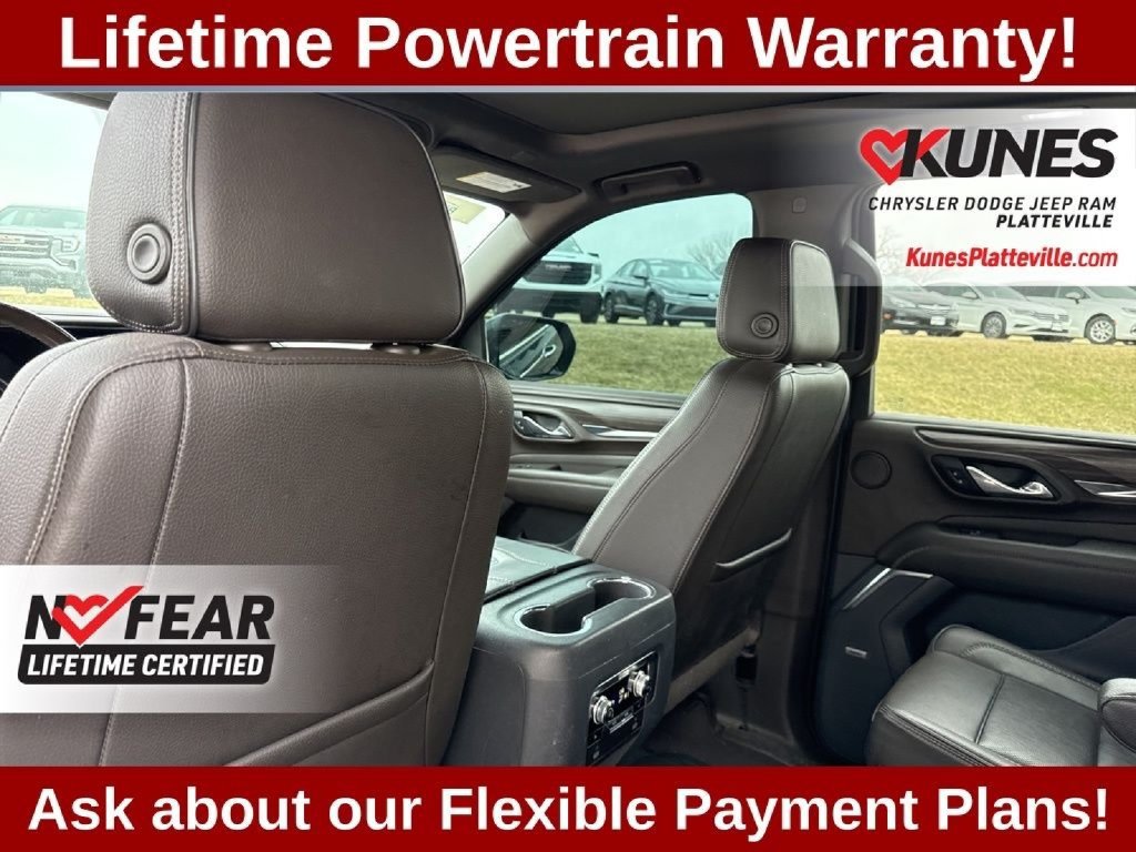 Used 2021 GMC Yukon Denali w/ Denali Premium Package AWD/4WD image 38