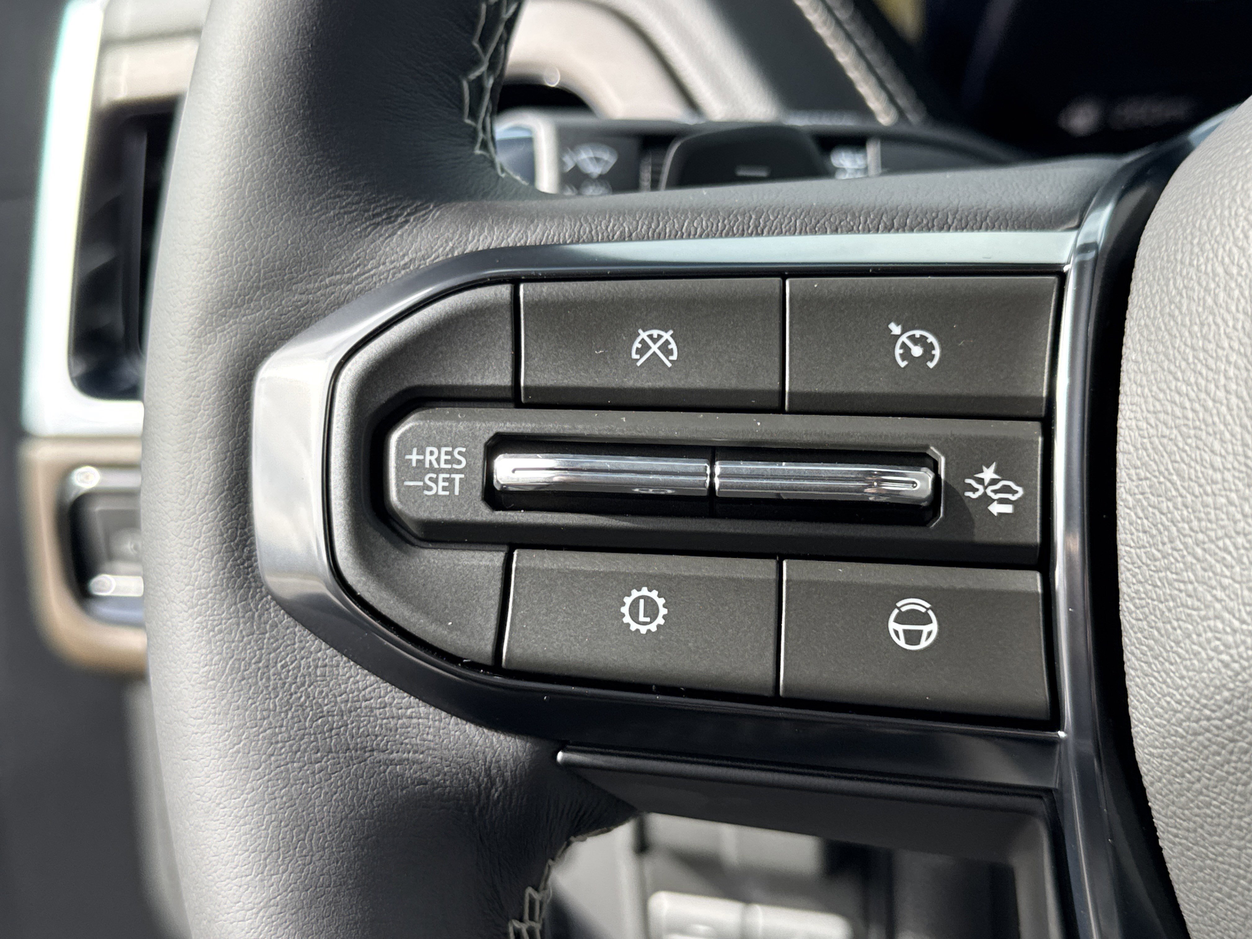 Used 2026 GMC Yukon Denali Ultimate w/ LPO, Floor Liner Package image 20