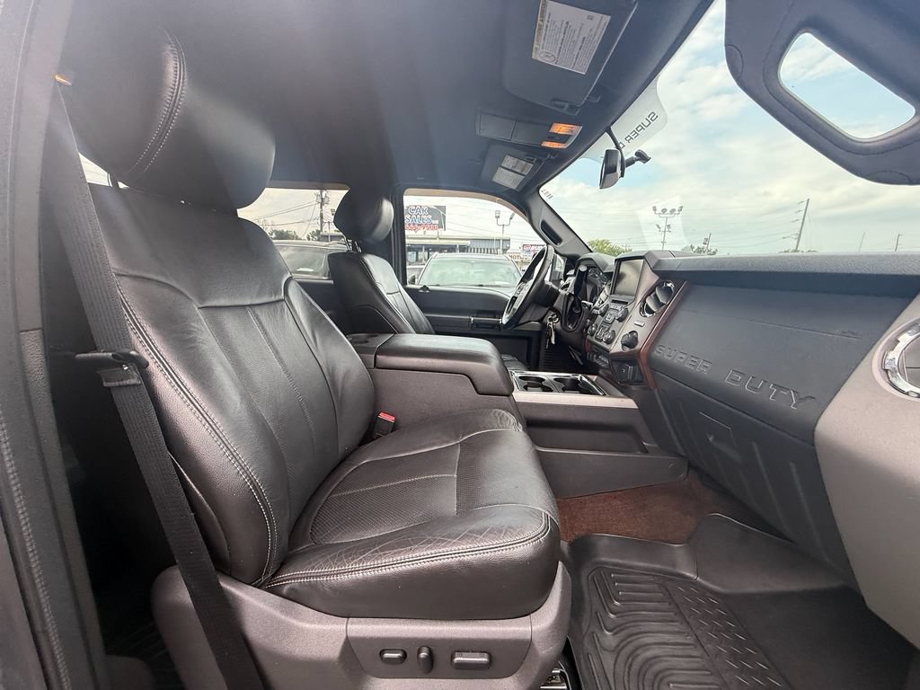 Used 2013 Ford F250 Lariat w/ Chrome Pkg RWD image 23