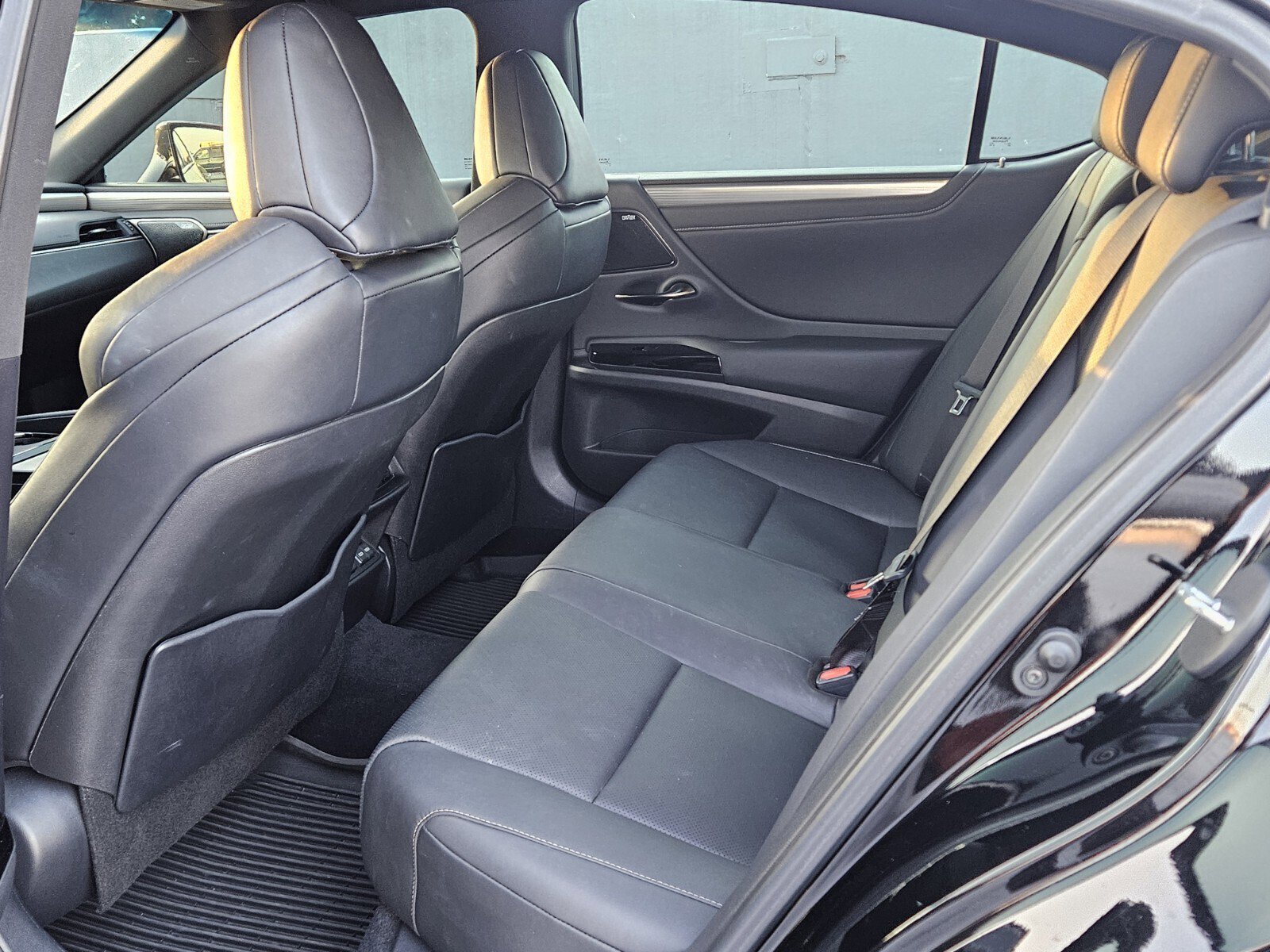 Certified 2024 Lexus ES 350 F Sport w/ Accessory Package (Z2) FWD image 13