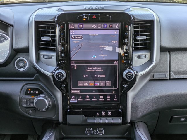 New 2026 RAM 1500 4x4 Crew Cab image 18