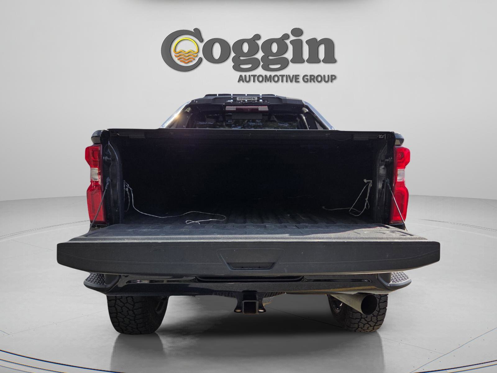 Used 2023 Chevrolet Silverado 2500 High Country w/ Z71 Off-Road Package AWD/4WD image 14
