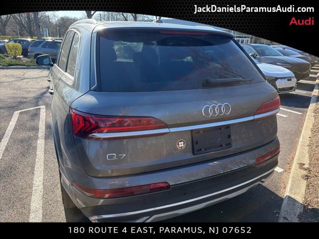 Used 2023 Audi Q7 2.0T Premium Plus w/ Premium Plus Package AWD/4WD image 5