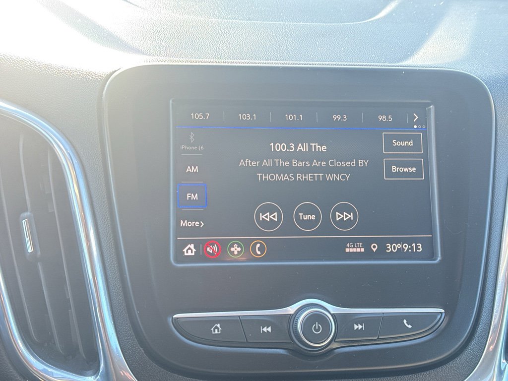 Used 2020 Chevrolet Equinox LT image 18