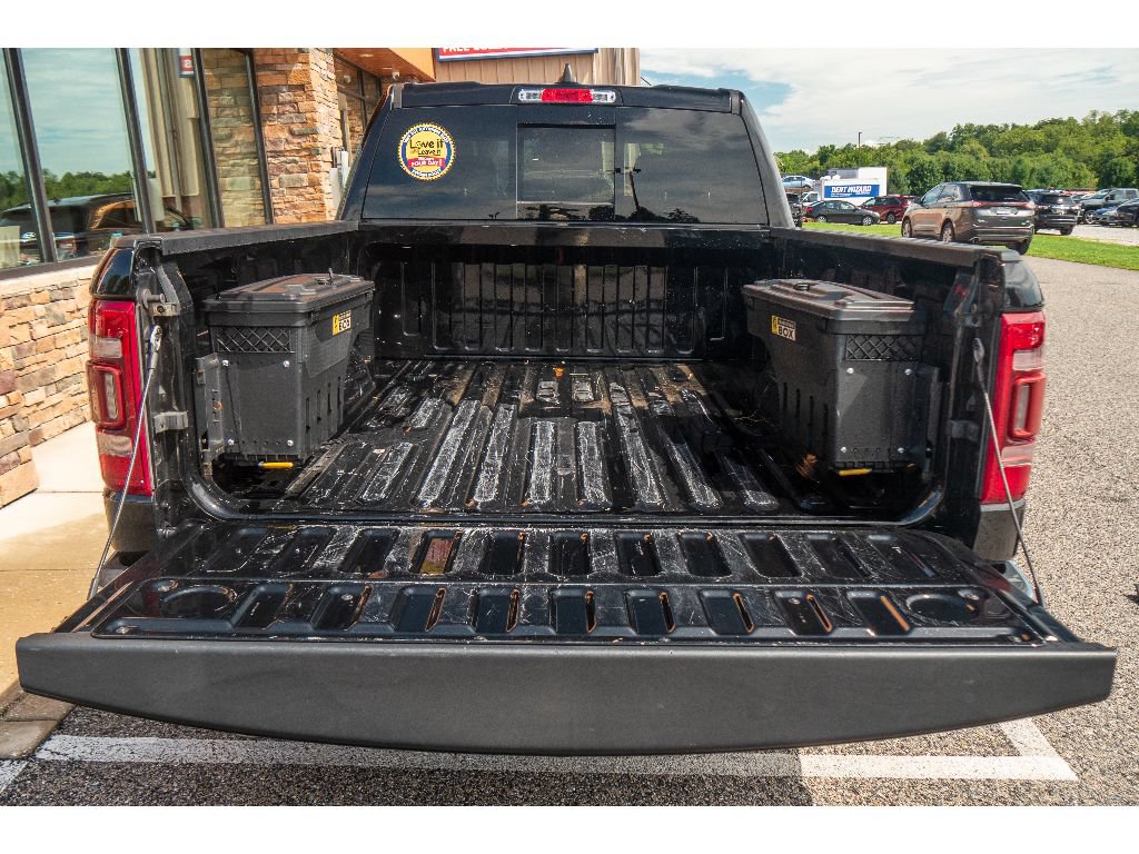Used 2023 RAM 1500 Laramie AWD/4WD image 29