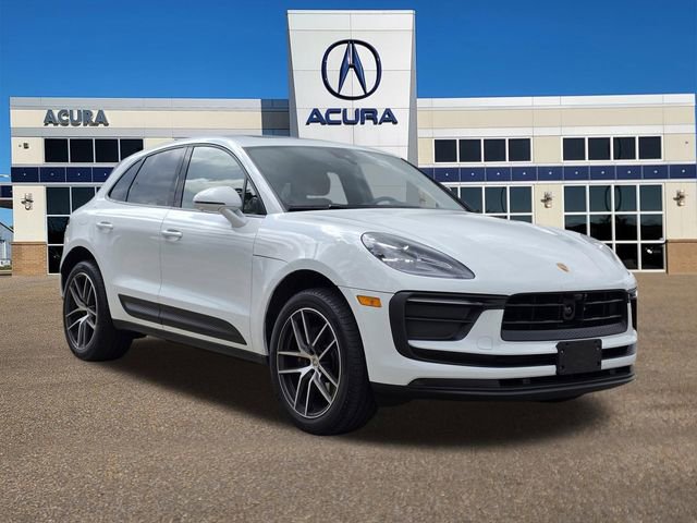 Used 2026 Porsche Macan Turbo AWD/4WD image 1