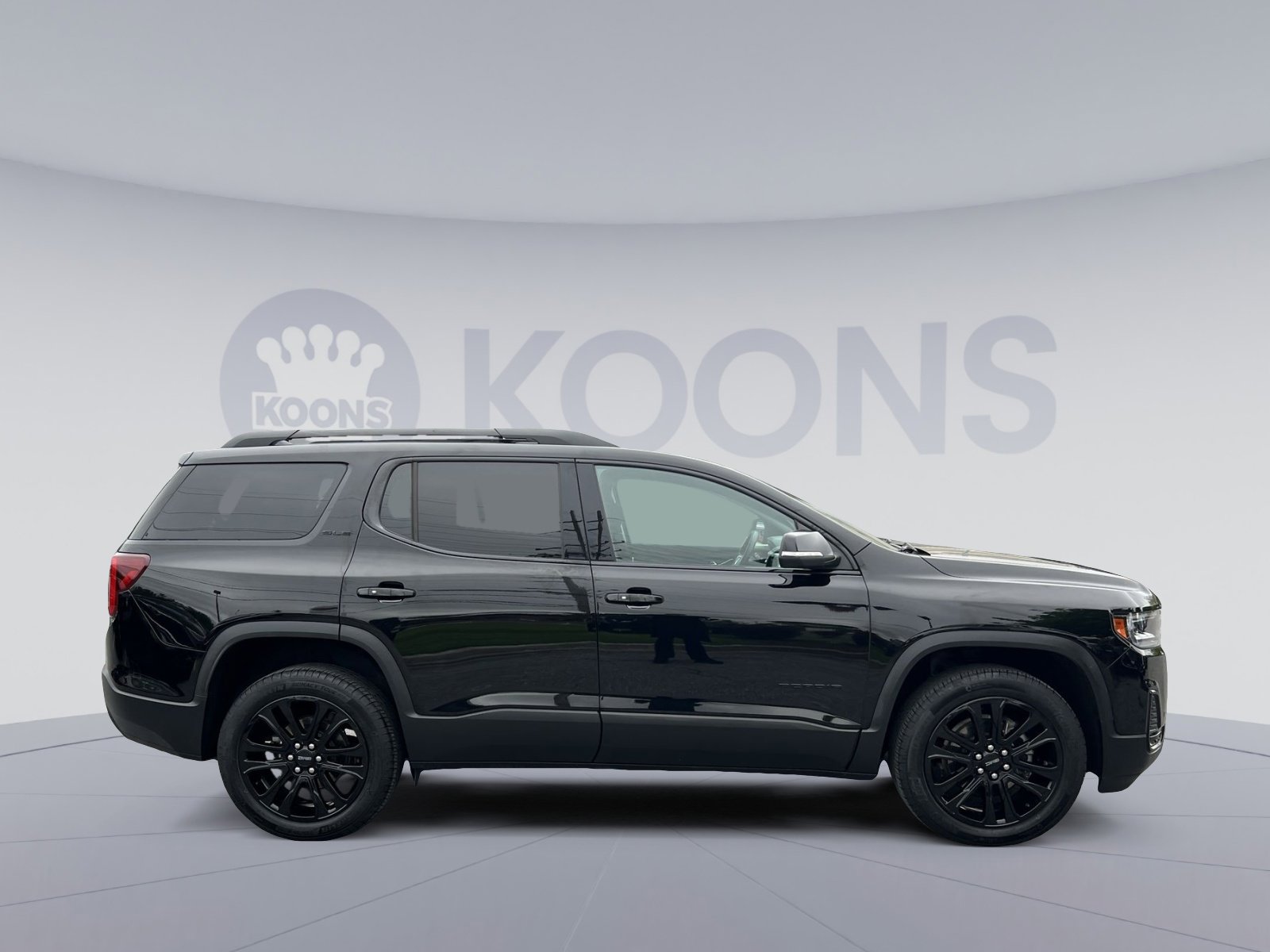 Used 2023 GMC Acadia SLE w/ Driver Convenience Package AWD/4WD image 17