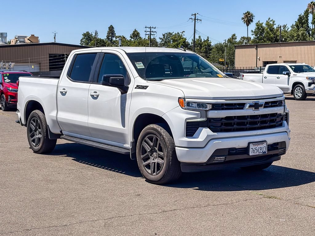 Used 2023 Chevrolet Silverado 1500 RST AWD/4WD image 5