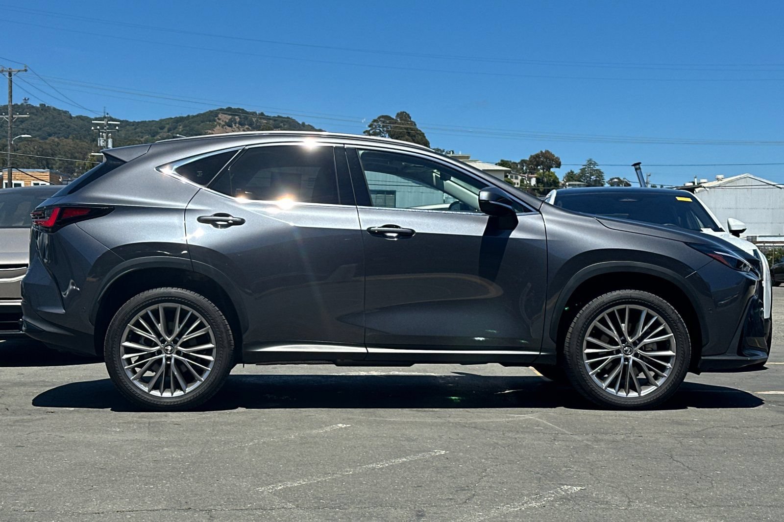 Used 2024 Lexus NX 350h AWD w/ Vision Package image 8
