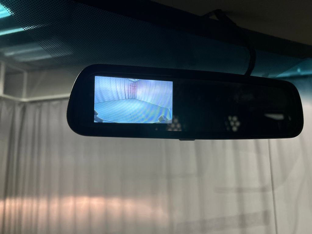 Used 2024 GMC Savana 2500 w/ Driver Convenience Package image 18