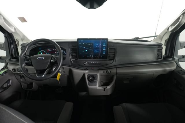 Certified 2023 Ford E-Transit Low Roof RWD image 21
