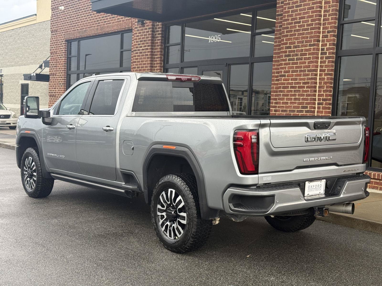 Used 2024 GMC Sierra 2500 Denali Ultimate w/ Snow Plow Prep/Camper Package AWD/4WD image 25