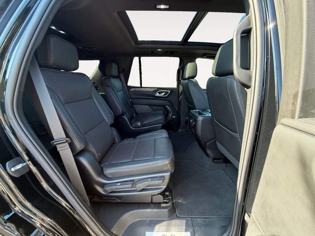 Used 2022 Chevrolet Tahoe High Country AWD/4WD image 23