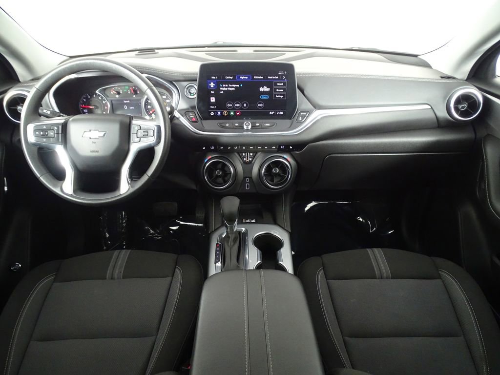 Used 2024 Chevrolet Blazer LT w/ Convenience Package FWD image 30