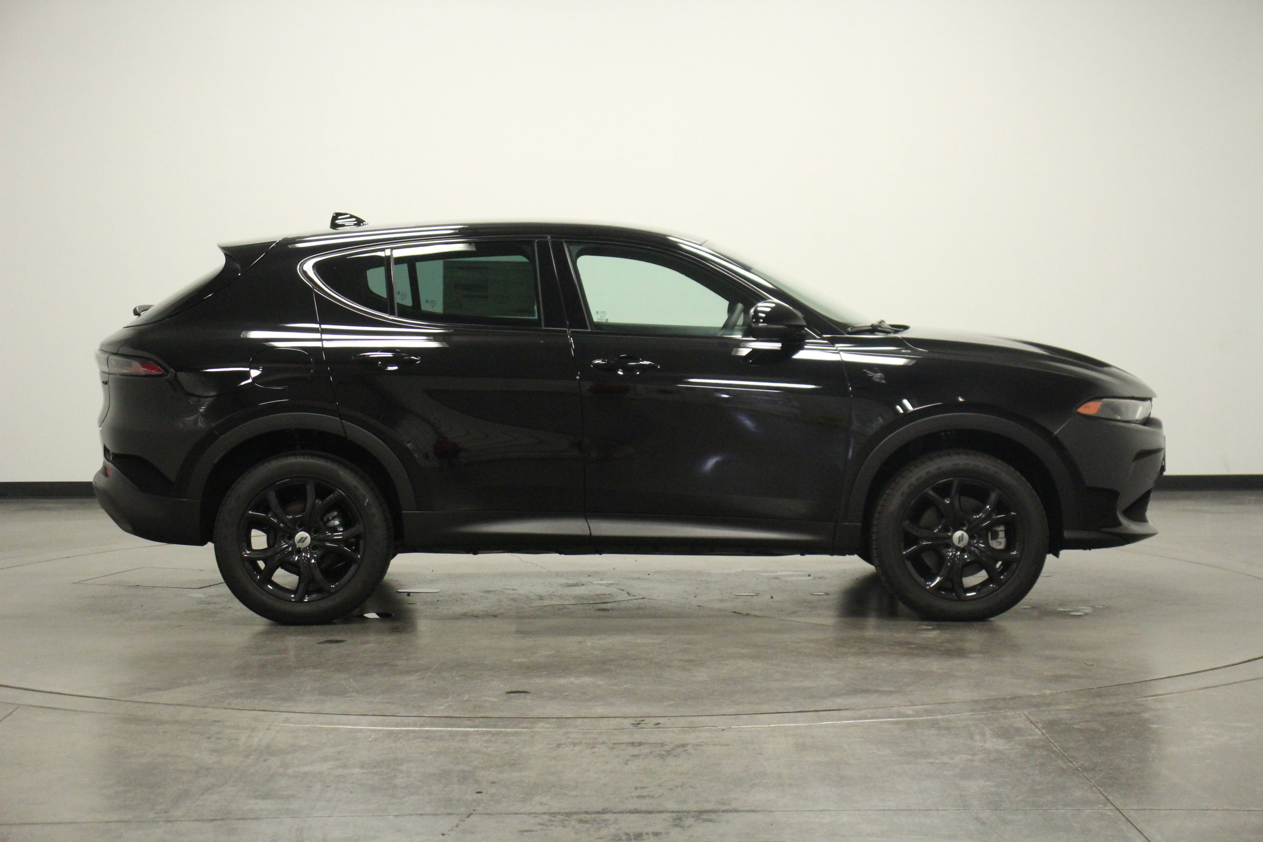 New 2024 Dodge Hornet GT w/ GT Blacktop Package image 9