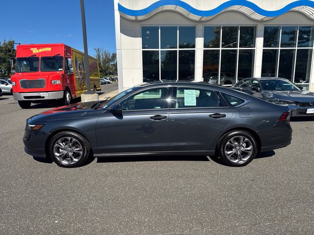 Used 2023 Honda Accord EX image 5