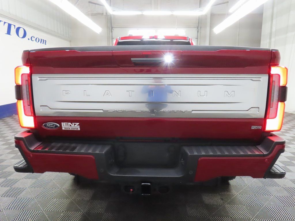 Used 2024 Ford F250 Platinum w/ FX4 Off-Road Package image 38