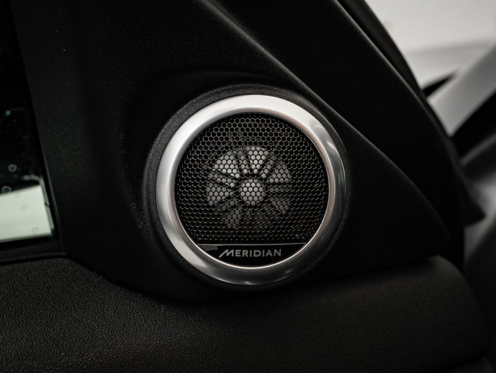 Used 2024 Land Rover Range Rover Evoque S image 26