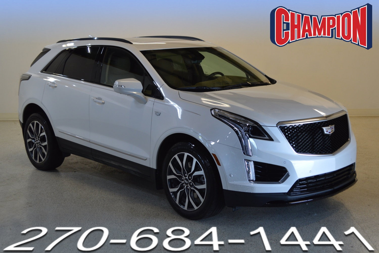 Used 2021 Cadillac XT5 Sportv w/ Platinum Package AWD/4WD image 1