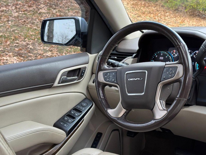 Used 2018 GMC Yukon Denali w/ Denali Ultimate Package image 13