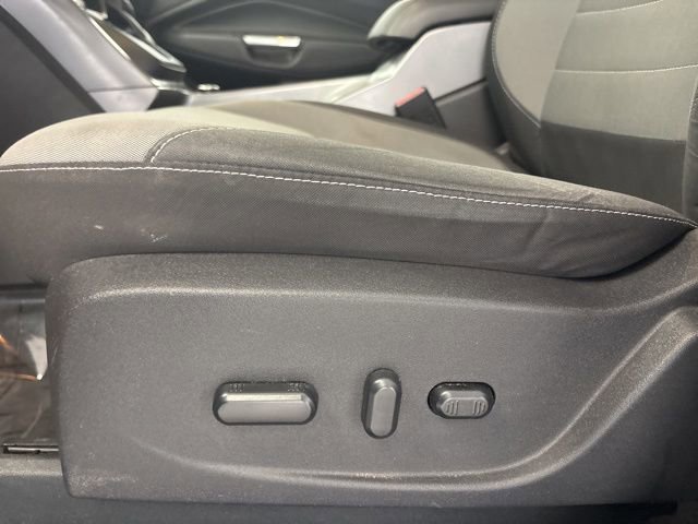 Used 2015 Ford Escape SE AWD/4WD image 16