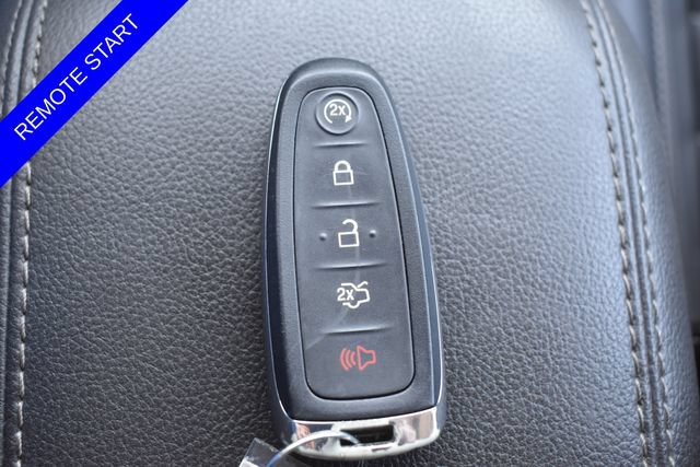 Used 2015 Ford Escape Titanium w/ Canadian Touring Package AWD/4WD image 9